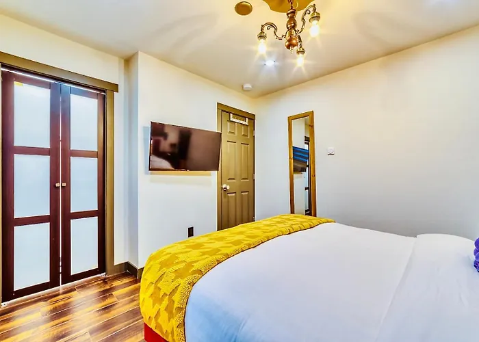 Neocolonial Nouveau Kensington Vacation Home